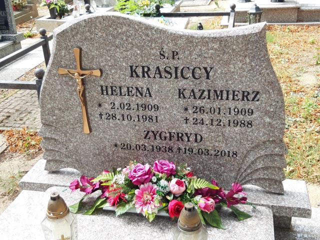 Grób KAZIMIERZ KRASICKI